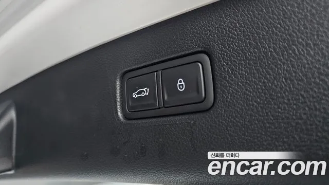 Genesis GV80 2.5T Бензин AWD — Фото автомобиля 18