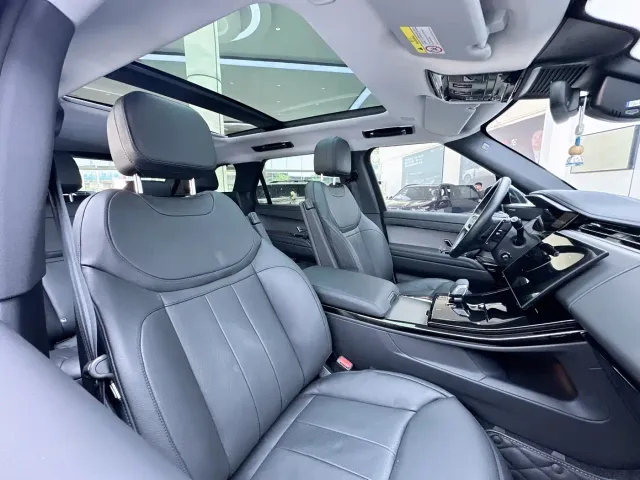 Land Rover Range Rover Sport — Фото автомобиля 4