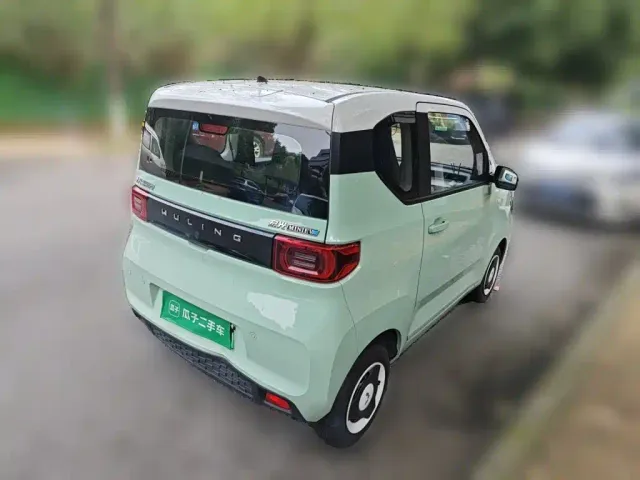 Wuling Hongguang Mini EV — Фото автомобиля 4