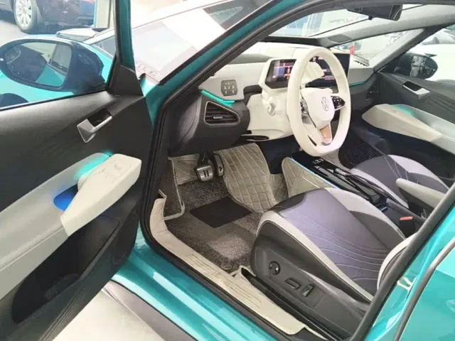 Volkswagen ID.3 — Фото автомобиля 15