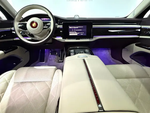 Hongqi Guoya — Фото автомобиля 17