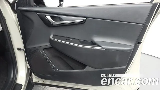 Kia EV6 Long Range — Фото автомобиля 19