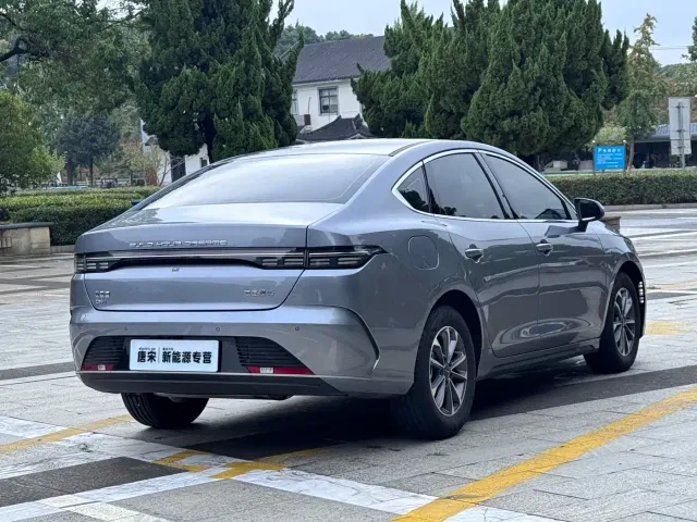 BYD Destroyer 05 — Фото автомобиля 4