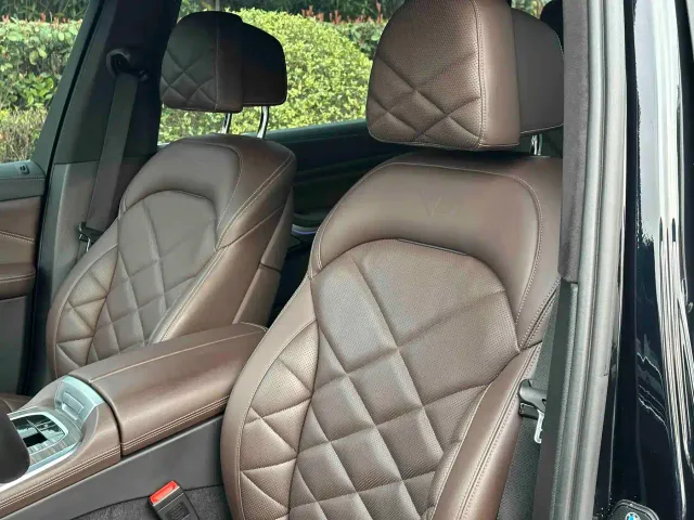 BMW X5 — Фото автомобиля 21
