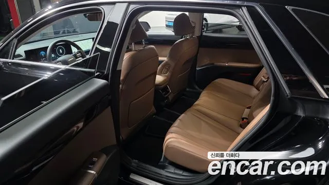 Hyundai Grandeur GN7 — Фото автомобиля 27