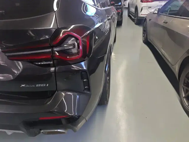 BMW BMW X3 2022 Facelift xDrive25i M Sport Package — Фото автомобиля 7
