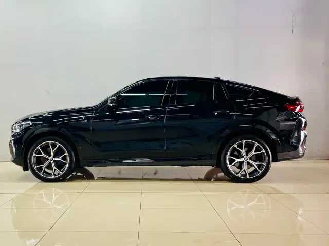 BMW X6 — Фото автомобиля 5