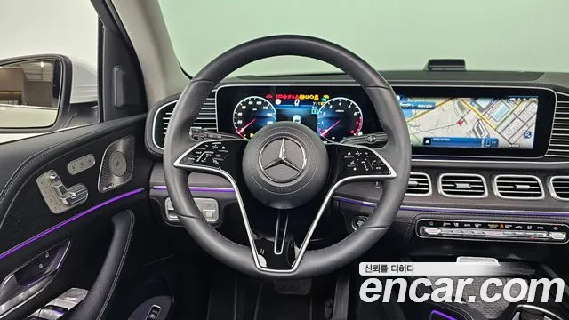 Mercedes-Benz GLE-Class — Фото автомобиля 12