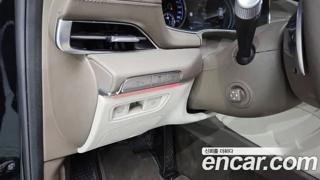 Genesis GV80 — Фото автомобиля 25