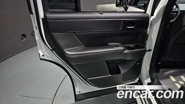 Hyundai Santa Fe MX5 — Фото автомобиля 14