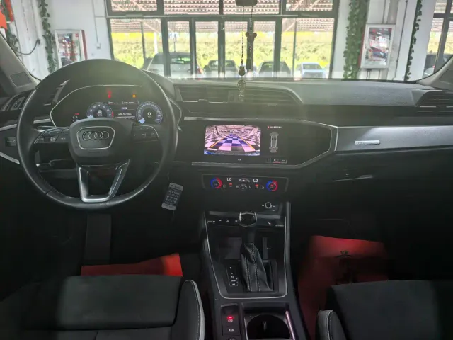 Audi Q3 — Фото автомобиля 6