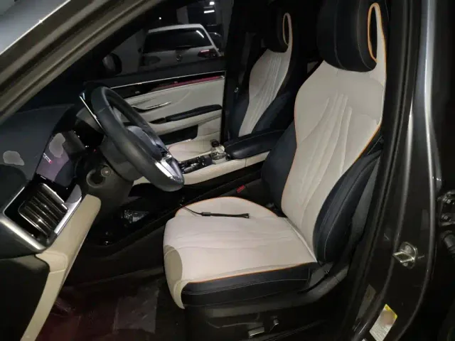 BYD Song PLUS — Фото автомобиля 16