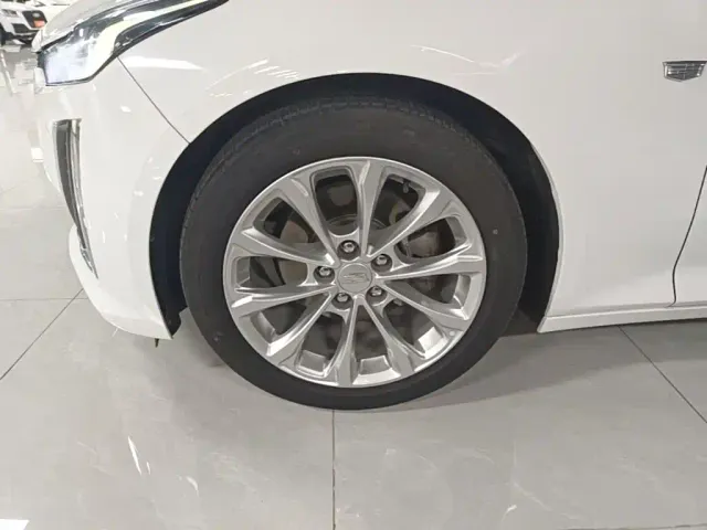 Cadillac CT5 — Фото автомобиля 22