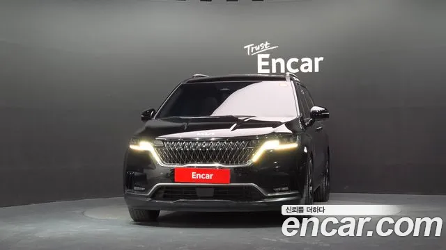 Kia Carnival — Фото автомобиля 3