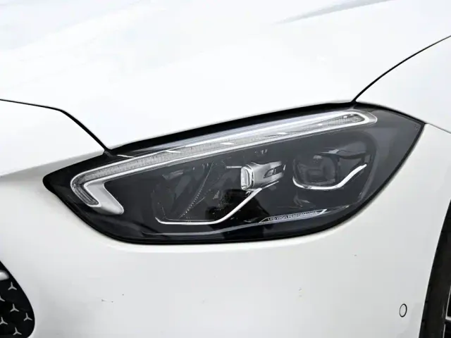 Mercedes-Benz C-Class — Фото автомобиля 10