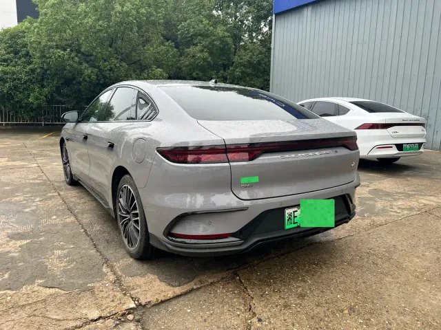 BYD Han — Фото автомобиля 7