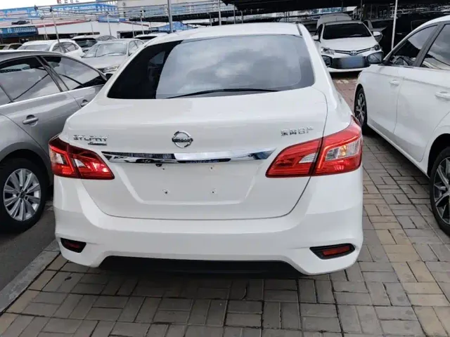 Nissan Sylphy — Фото автомобиля 5
