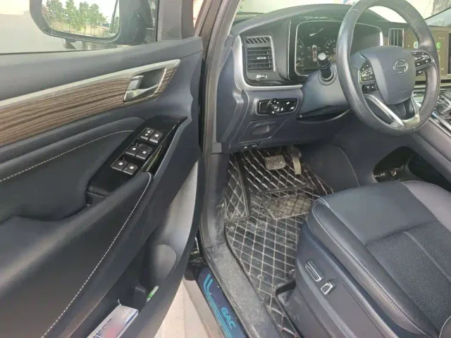 GAC Trumpchi M8 — Фото автомобиля 17