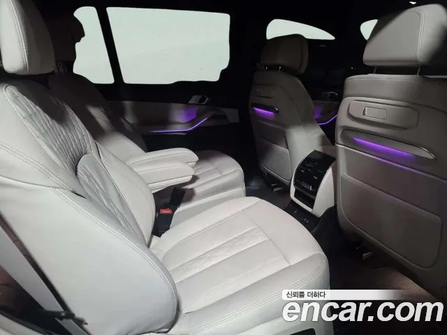 BMW X7 G07 — Фото автомобиля 12
