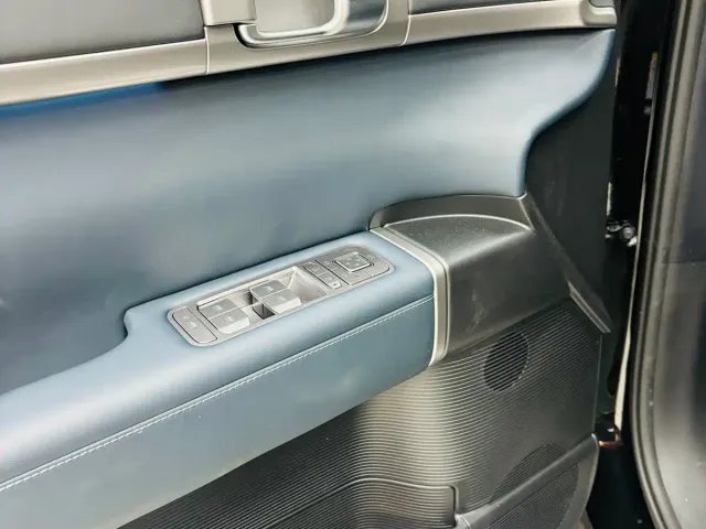 BYD FangChengBao Titanium 7 — Фото автомобиля 12