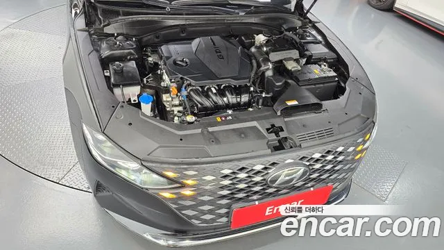 Hyundai Grandeur Новый Grandeur IG — Фото автомобиля 6