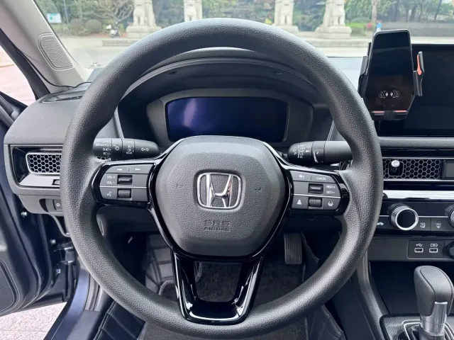 Honda Civic — Фото автомобиля 17