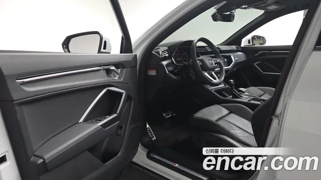 Audi Q3 35 TDI Premium Sportback — Фото автомобиля 9