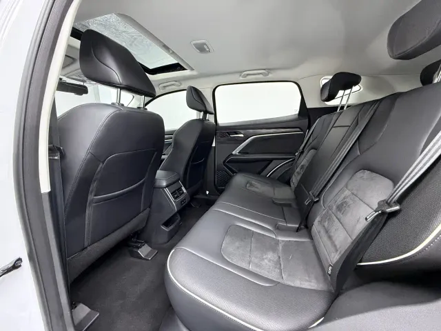Haval H6 — Фото автомобиля 9