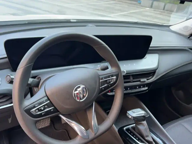 Buick Verano — Фото автомобиля 3