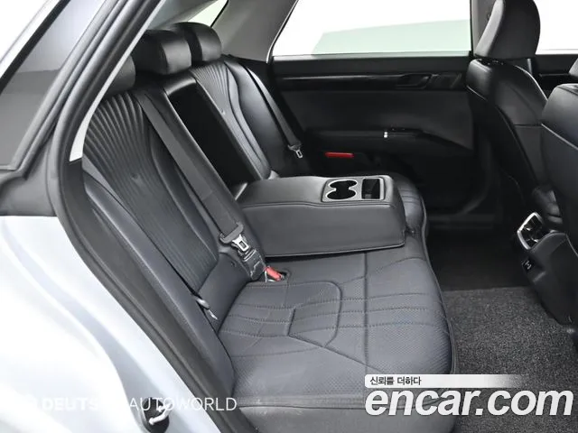 Hyundai Grandeur GN7 — Фото автомобиля 12