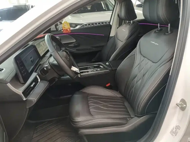 Chery Arrizo 8 — Фото автомобиля 14