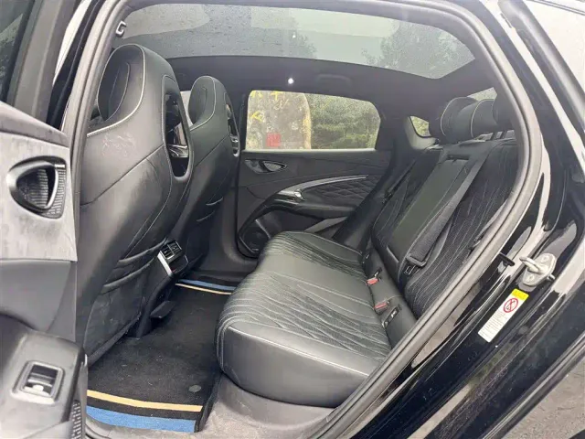 BYD Seal — Фото автомобиля 7