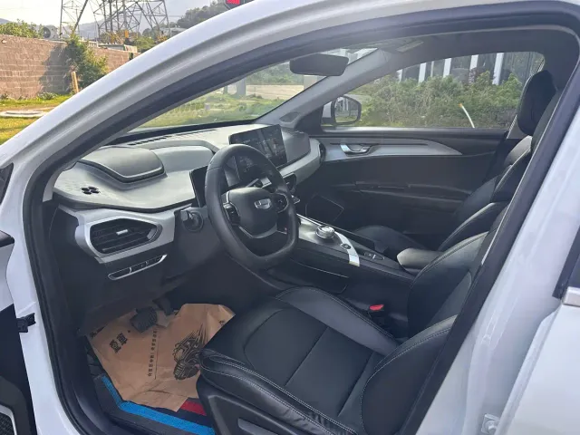Geely Geometry A — Фото автомобиля 7