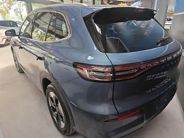 Geely Galaxy E5 — Фото автомобиля 4