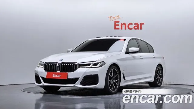 Фотография автомобиля — BMW 5 Series G30