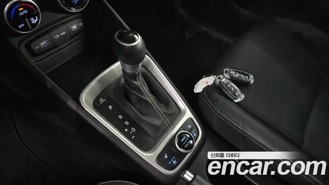 Hyundai Venue Venue 1.6 Modern Plus — Фото автомобиля 9