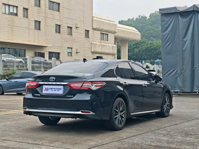Toyota Camry — Фото автомобиля 15