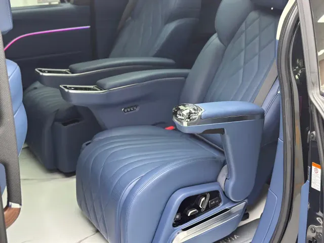 Toyota Granvia — Фото автомобиля 29