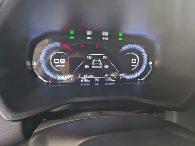 Geely Emgrand — Фото автомобиля 3