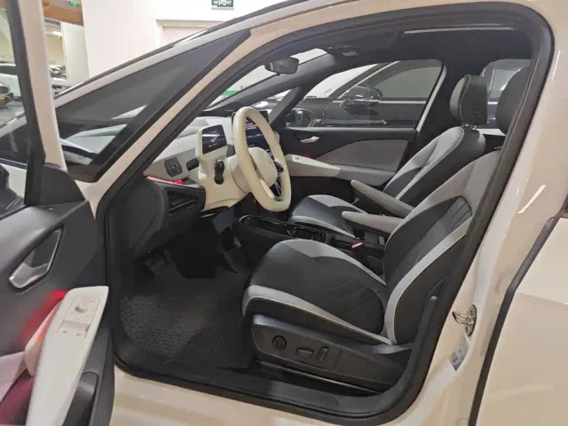 Volkswagen ID.3 — Фото автомобиля 15