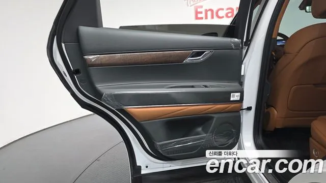 Genesis GV80 2.5T Бензин AWD — Фото автомобиля 18