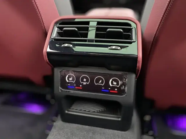 BMW 5 Series — Фото автомобиля 26