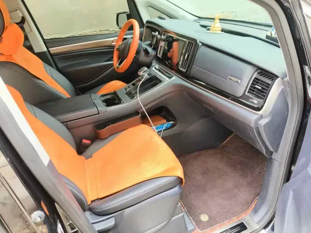 GAC Trumpchi M8 — Фото автомобиля 13