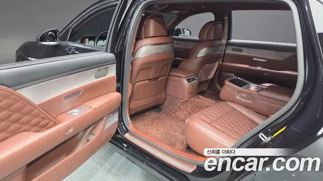 Genesis G90 RS4 — Фото автомобиля 16
