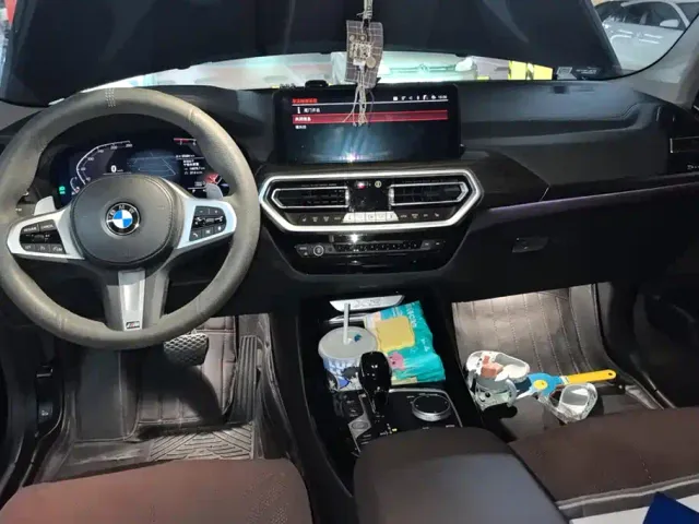 BMW X3 — Фото автомобиля 12
