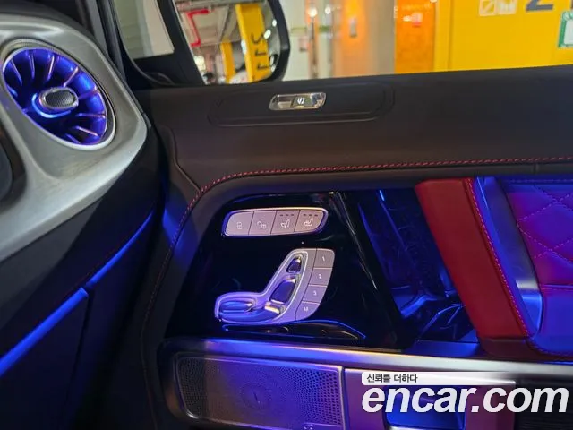 Mercedes-Benz G-Class — Фото автомобиля 12