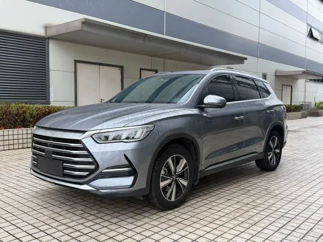 Фотография автомобиля — BYD Song Pro