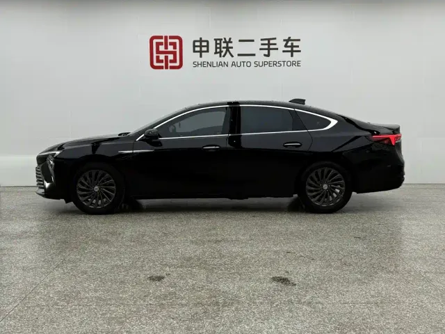 Buick LaCrosse — Фото автомобиля 3