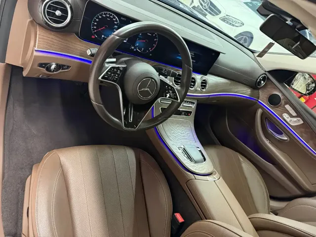 Mercedes-Benz Mercedes-Benz E-Class 2023 Facelift E 300 L Fashion — Фото автомобиля 5