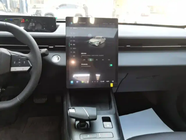 Changan Eado — Фото автомобиля 12